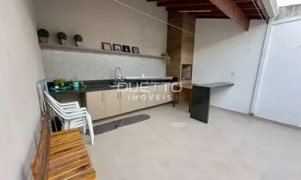 Casa Térrea de 03 dormitórios, sendo 01 suíte, à venda na Vila Municipal, Mogi das Cruzes - SP