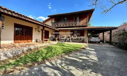 Casa com 03 dormitórios, sendo 01 suíte, à venda no Mogi Moderno, Mogi das Cruzes - SP