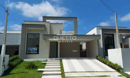 Casa Térrea Alto Padrão com 03 suítes, à venda no Cond. Residencial Veneza, Mogi das Cruzes - SP