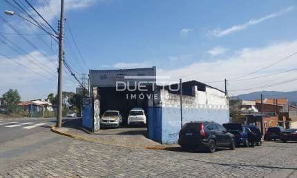 Ponto Comercial de esquina, à venda em Mogi das Cruzes - SP