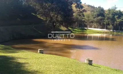 Sítio à venda no bairro Centro em Biritiba-Mirim/SP