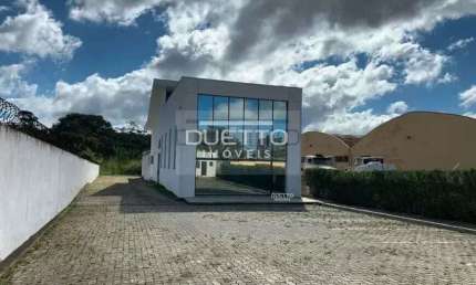 Prédio Comercial com mais de 10 salas e 650m² de área construída, para locação no bairro Socorro em
