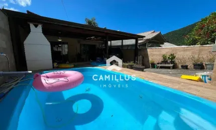 Casa com 3 dormitórios à venda, 140 m² por R$ 685.000 - Armação do Pântano do Sul - Florianópolis/SC