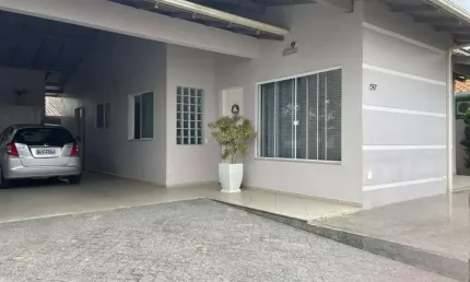 Casa financiável com 3 dormitórios à venda, 174 m² por r$ 1.099.000 - carianos - florianópolis/sc