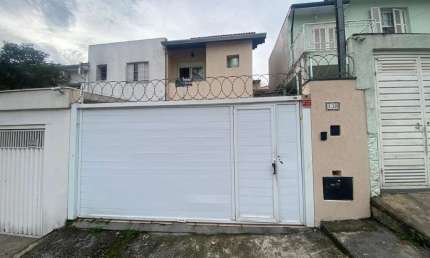 Casa com 4 quartos à venda na Rua Domingos Osvaldo Bataglia, 128, Mirandópolis, São Paulo por R$ 890.000