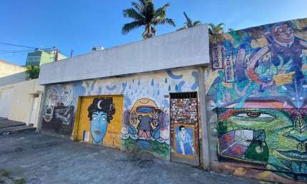 Casa com 4 quartos à venda na Rua Maria Blanchard, 177, Capão Redondo, São Paulo por R$ 430.000