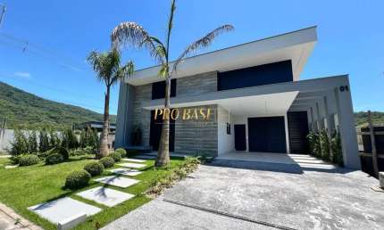 Casa em condomínio fechado com 3 quartos à venda na Rua Lagoinha, 64, Pedra Branca, Palhoça por R$ 2.544.000