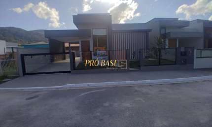 Casa com 3 quartos à venda na Rua Rute Cane da Cruz Elias, 16, Forquilhas, São José por R$ 875.000