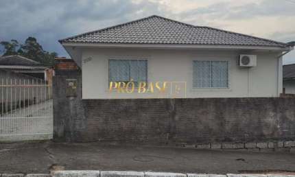Casa com 3 quartos à venda na Rua Cândido Portinari, 889, Real Parque, São José por R$ 740.000