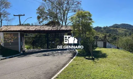 Terreno 1000m2, Condomínio Fechado, na Cidade de Lindoia, SP.