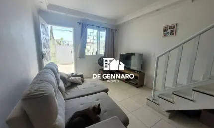 Sobrado com 2 dormitórios à venda por R$ 310.000 - Vila Antártica - Praia Grande/SP
