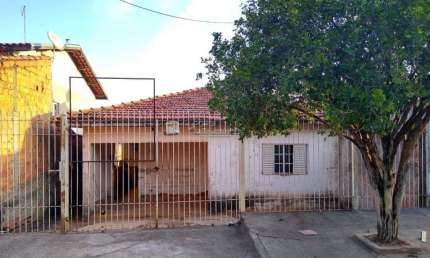 Casa com 4 quartos à venda na Rua Geraldo Teixeira Lopes, 71, Jardim Campos Verdes, Hortolândia por R$ 270.000