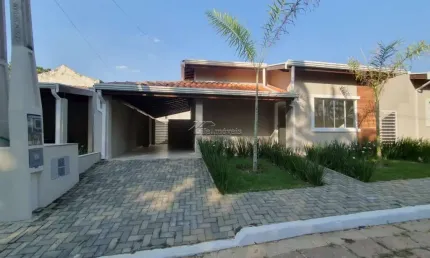 Casa em condomínio fechado com 3 quartos à venda na Marginal A, 680, Jardim Sumarezinho, Hortolândia por R$ 619.000