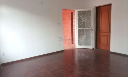 Casa à venda na Rua Coriolano Roberto Alves, 146, Jardim Eulina, Campinas por R$ 668.000