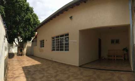 Casa com 2 quartos à venda na Rua João Carlos Franca Franceschini, 82, Loteamento Remanso Campineiro, Hortolândia por R$ 480.000