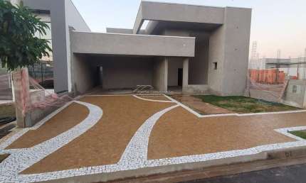 Casa em condomínio fechado com 3 quartos à venda na Avenida Jardim Botânico, 260, Parque Olívio Franceschini, Hortolândia por R$ 731.500
