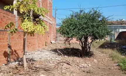 Terreno à venda na Rua Assis Brasil, 286, Jardim Amanda I, Hortolândia por R$ 170.000
