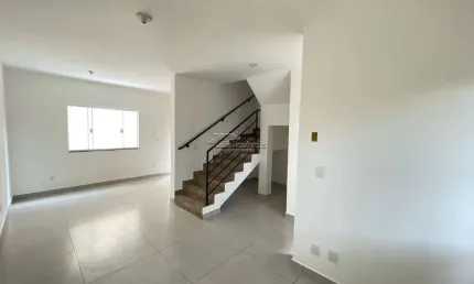 Casa em condomínio fechado com 3 quartos à venda na Rua dos Melros, 426, Chácara Recreio Alvorada, Hortolândia por R$ 339.000