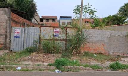 Terreno à venda na Rua Lourdes Bernardes Felisbino, 464, Vila Real, Hortolândia por R$ 200.000