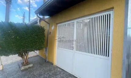 Casa com 2 quartos à venda na Rua Carmem Miranda, 176, Jardim São Bento, Hortolândia por R$ 249.000