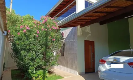 Casa com 4 quartos à venda na Rua Célio Vieira Alves, 620, Jardim Novo Cambuí, Hortolândia por R$ 745.000