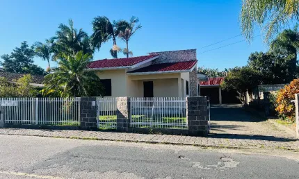 Casa com 3 quartos à venda na Rua Jaime Aguiar de Souza, 1215, Humaitá de Cima, Tubarão