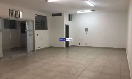 Casa com 5 quartos à venda na Rua Guaraiúva, 93, Brooklin, São Paulo, 200 m2 por R$ 2.500.000
