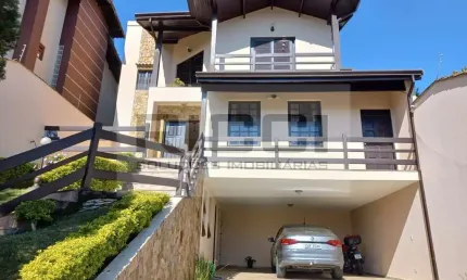 Sobrado à Venda - 440 m² - Vila Suíça, Mogi das Cruzes/SP