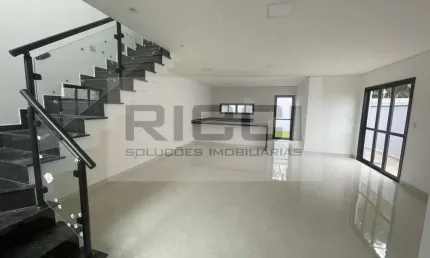 Sobrado à Venda – Jardim São Pedro, Mogi das Cruzes/SP