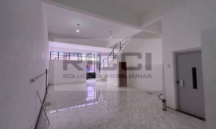 Prédio para alugar no bairro Vila Martins - Mogi das Cruzes/SP