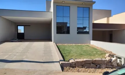 Casa no condomínio Jardim Piemonte, no Itaici, Idaiatuba