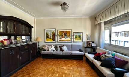 Apartamento com 4 quartos à venda na Rua Garibaldi, 963, Independência, Porto Alegre
