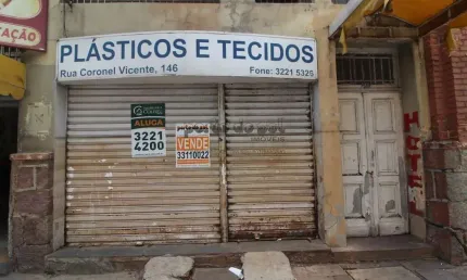 Casa com 3 quartos à venda na Rua Coronel Vicente, 146, Centro Histórico, Porto Alegre