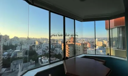 Apartamento com 2 quartos à venda na Avenida Independência, 813, Independência, Porto Alegre