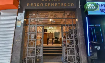 Conjunto para alugar, 80 m² por R$ 1.400,00/mês - Centro - Curitiba/PR