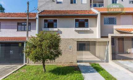 Sobrado com 3 dormitórios para alugar, 85 m² por R$ 3.385,00/mês - Tingui - Curitiba/PR