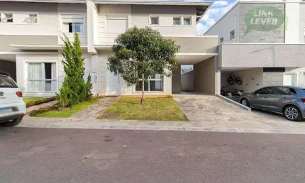 Sobrado com 3 dormitórios à venda, 133 m² por R$ 1.140.000,00 - Campo Comprido - Curitiba/PR