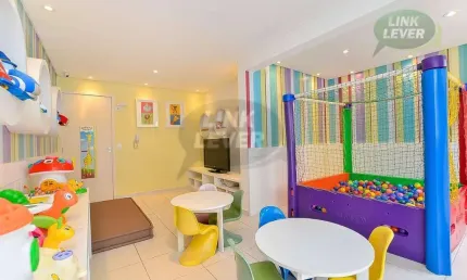 Apartamento com 2 dormitórios à venda, 54 m² por R$ 328.000,00 - Santa Cândida - Curitiba/PR