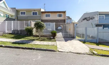 Sobrado com 4 dormitórios à venda, 148 m² por r$ 900.000,00 - atuba - curitiba/pr
