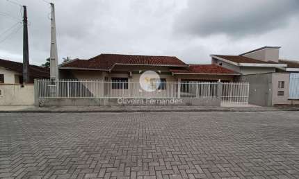 Casa com 3 quartos à venda no Guanabara, Joinville 