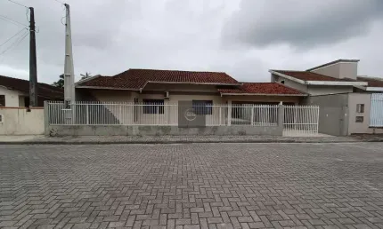 Casa com 3 quartos à venda no Guanabara, Joinville 
