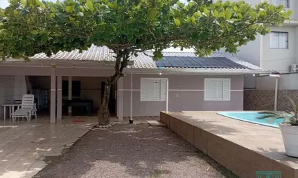 Casa com 3 dormitórios para locação diária, 380 m² por R$ 1200,00/dia - Paese -