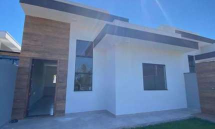 Casa face leste com pé direito alto à venda por R$ 325.000 - Volta Ao Mundo I - Itapoá/SC