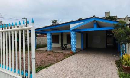 Casa com 3 dormitórios para alugar, 138 m² por R$ 1.200,00/dia - Itapoá - Itapoá/SC