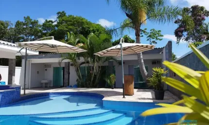 Casa com 4 dormitórios à venda, 200 m² por R$ 985.000,00 - Brandalize - Itapoá/S