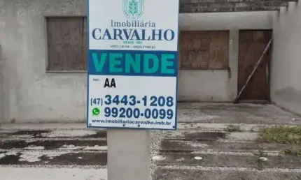 Casa com 3 dormitórios à venda, 83 m² por R$ 320.000,00 - Barra do Sai - Itapoá/