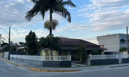 Casa com 3 quartos à venda na Avenida 800 Das Margaridas, 1032, Itapema do Norte, Itapoá