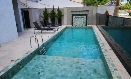 OPORTUNIDADE Apartamento novo na PRAIA BRAVA  com  VISTA DO MAR 4 suítes e 3 vagas
