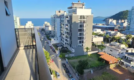Apartamento NOVO na Rua Julio Kumm, na Praia Brava de Itajaí