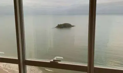 Millenium palace, frenter mar, 1 por andar em balneário camboriú